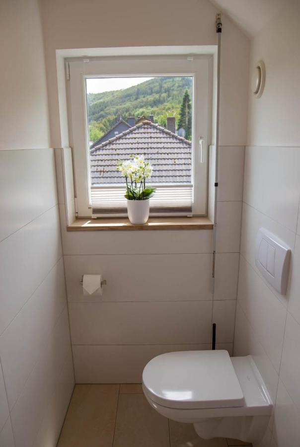 Ferienhaus Moselhoehe -Neu- Traben-Trarbach Exterior photo